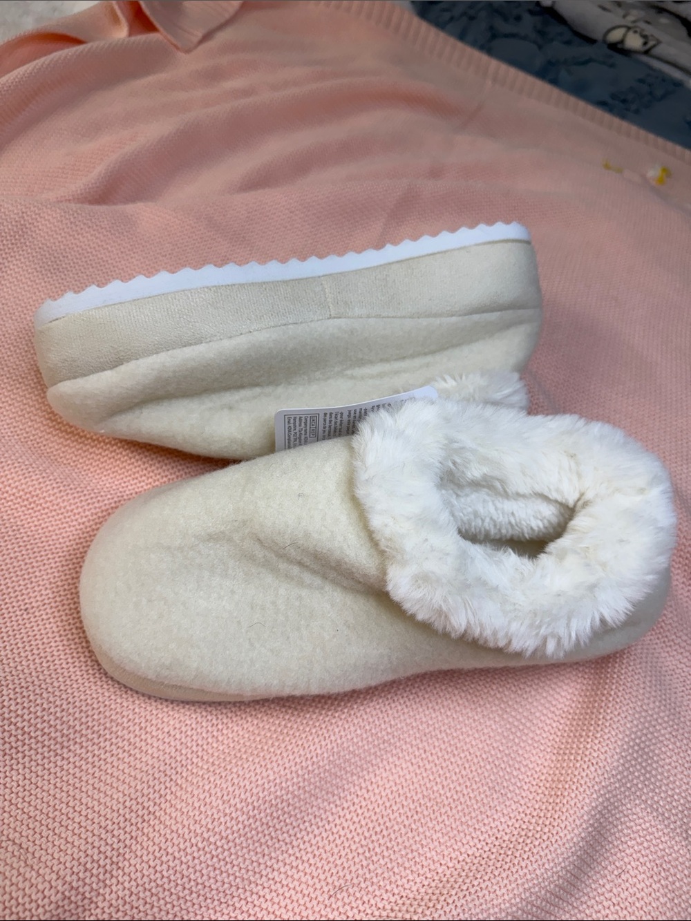 KUALIU Women's Cream Plush Slip-On Slippers